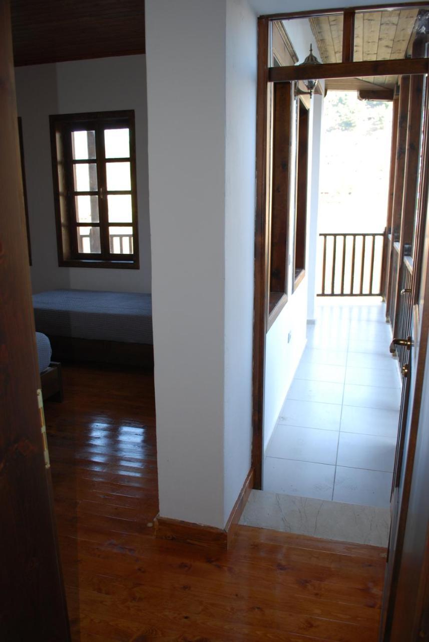 Hotel Demaj 培拉特 外观 照片